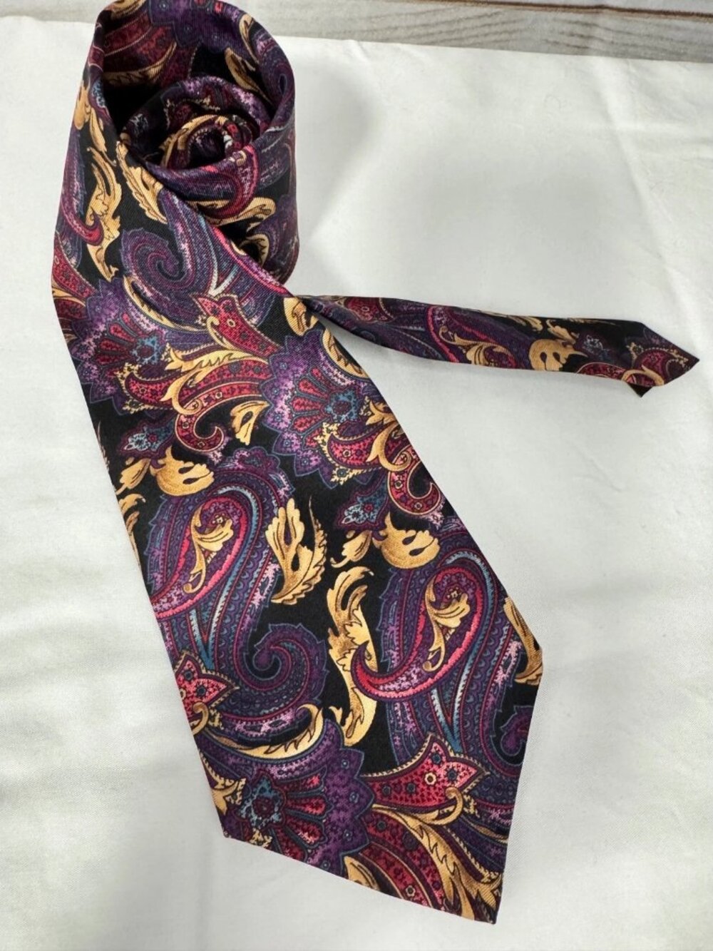 La Vita Di Moda Mens Silk Necktie Grey Black White Plaid Check Handmade Tie NWOT